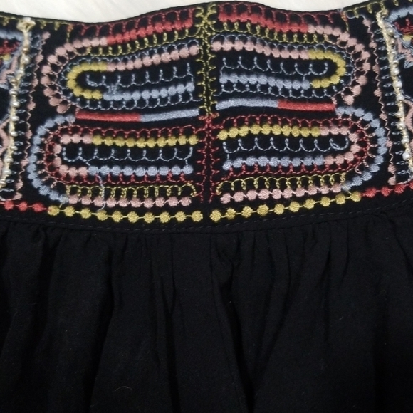 Windsor Beaded front Mini Skirt - Picture 3 of 6